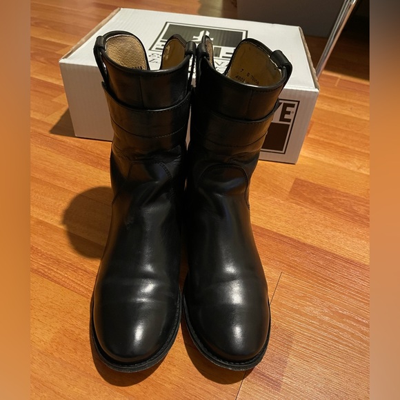 Frye Paige short riding boots, excellent condition,size 7 - Picture 4 of 11